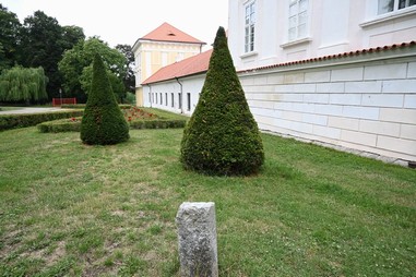 12. Zmek a prvn vidlika